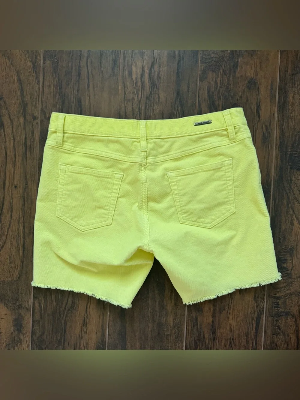 Carve Designs Corduroy Oahu Butter Shorts Size 0 - Citron Yellow